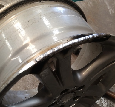 autovelg reparatie