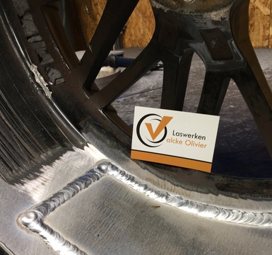 herstellen van aluminium autovelg door Laswerken Valcke Olivier
